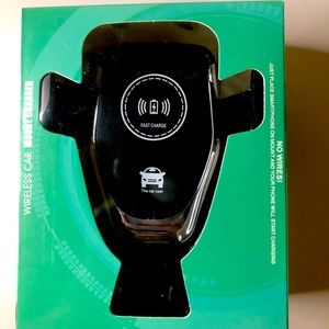 NIB wireless phone charger and car phone mount